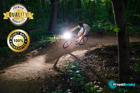 SB1 VER 2.0 - CREE POWERED 900 LUMEN COMPLETE LED BIKE LIGHT SET: WITH SEALED 8800mAh ABS POLYMER BATTERY & 2 x HIGH INTENSITY REAR LIGHTS